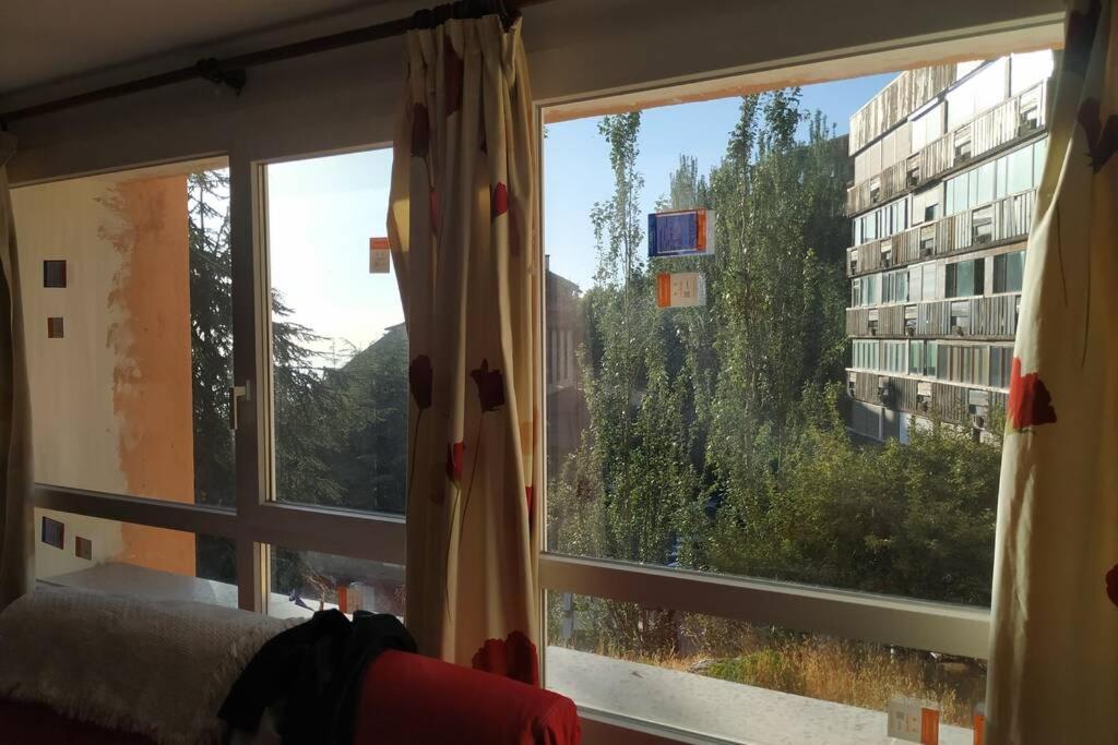 Apartment T28 Edif Europa Y Parking Gratuito *